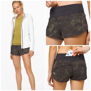 Lululemon SPEED UP SHORT *2.5" . Incognito Camo Multi Gator Green/Black . Size 6